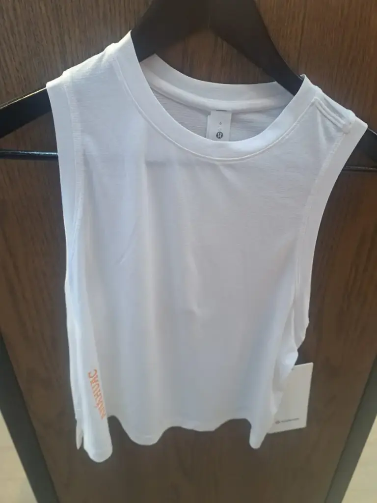 Playera s/manga Lululemon