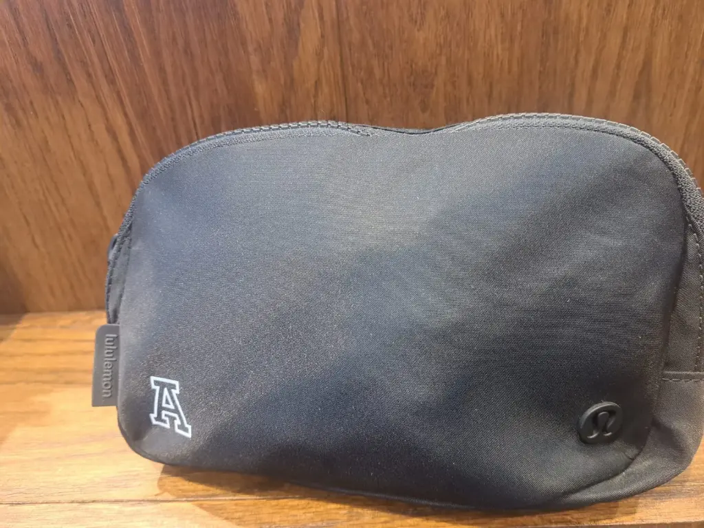 Cangurera Lululemon